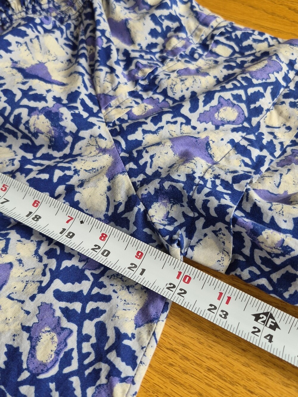 Free People Willow Printed Boho Smocked Puff Sleeve Top Blouse Size S Blue Purpl - Picture 6 of 6
